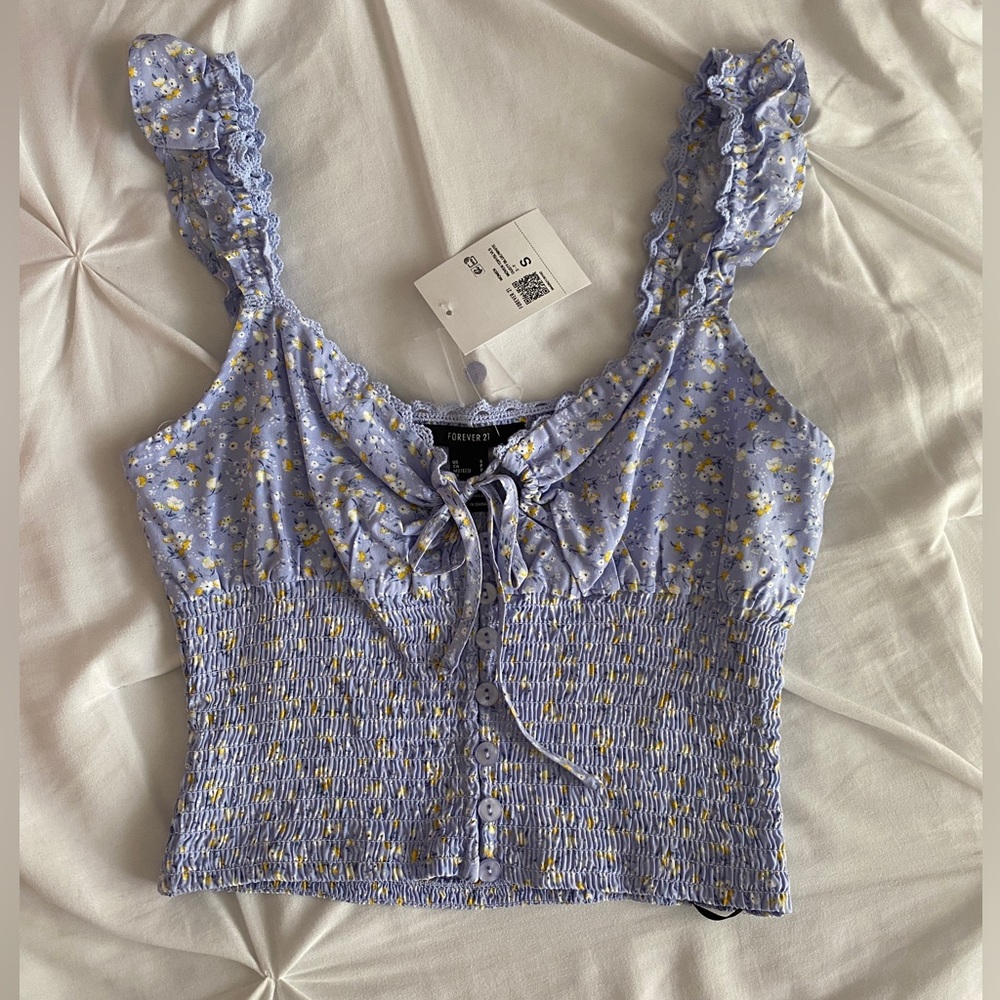 NWT Forever 21 Dainty Floral Top